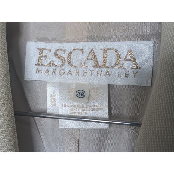 ESCADA by Margaretha Ley Blazer Jacket 100% Wool Silk Lining Size 38 - Picture 5 of 15